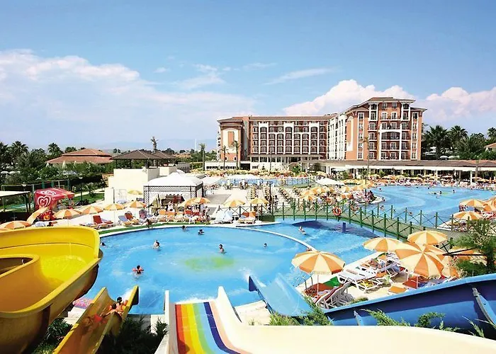 Sunis Elita Beach Resort Side